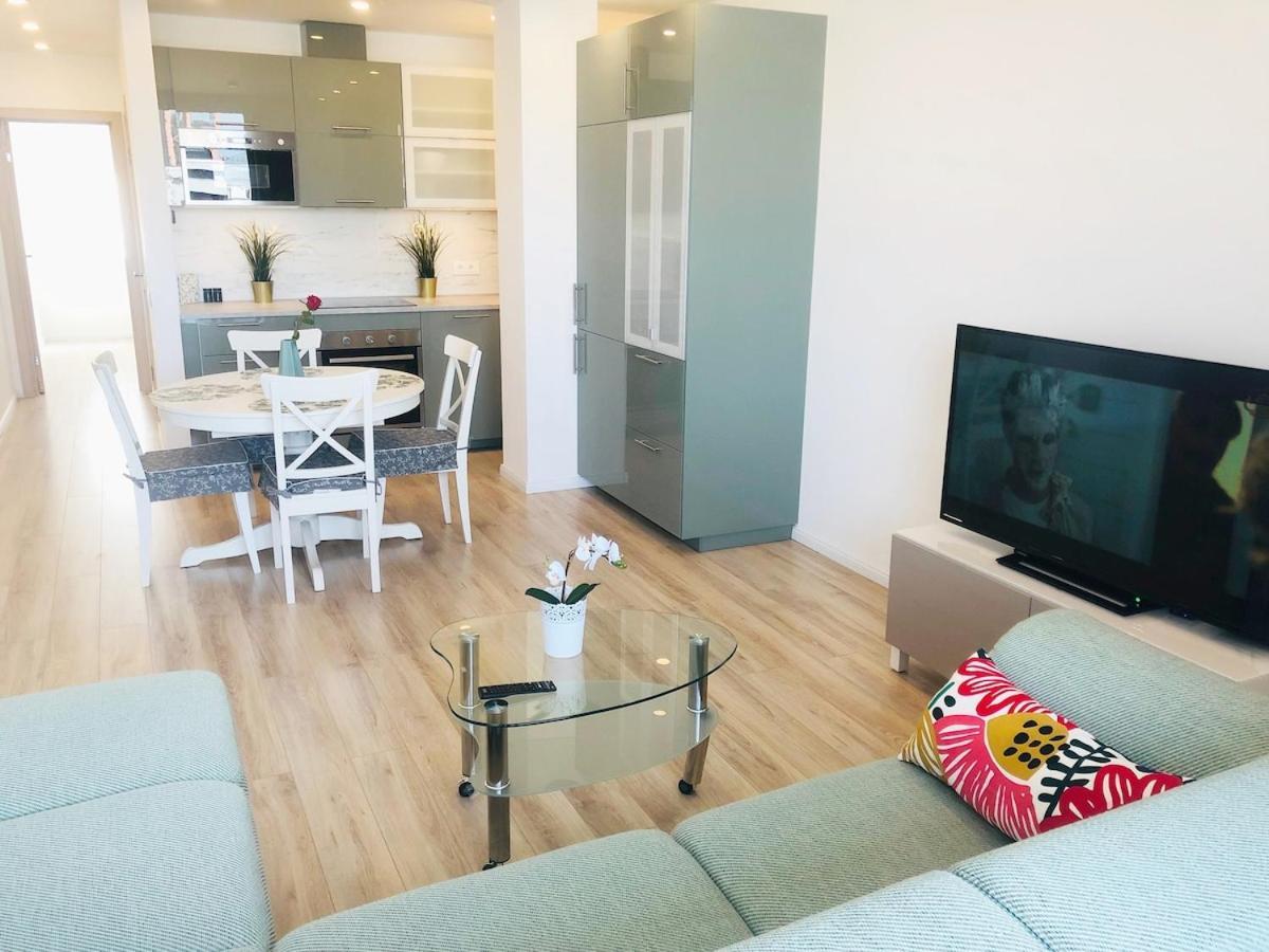 Brand New! 2bdr 70m2 Old Town *